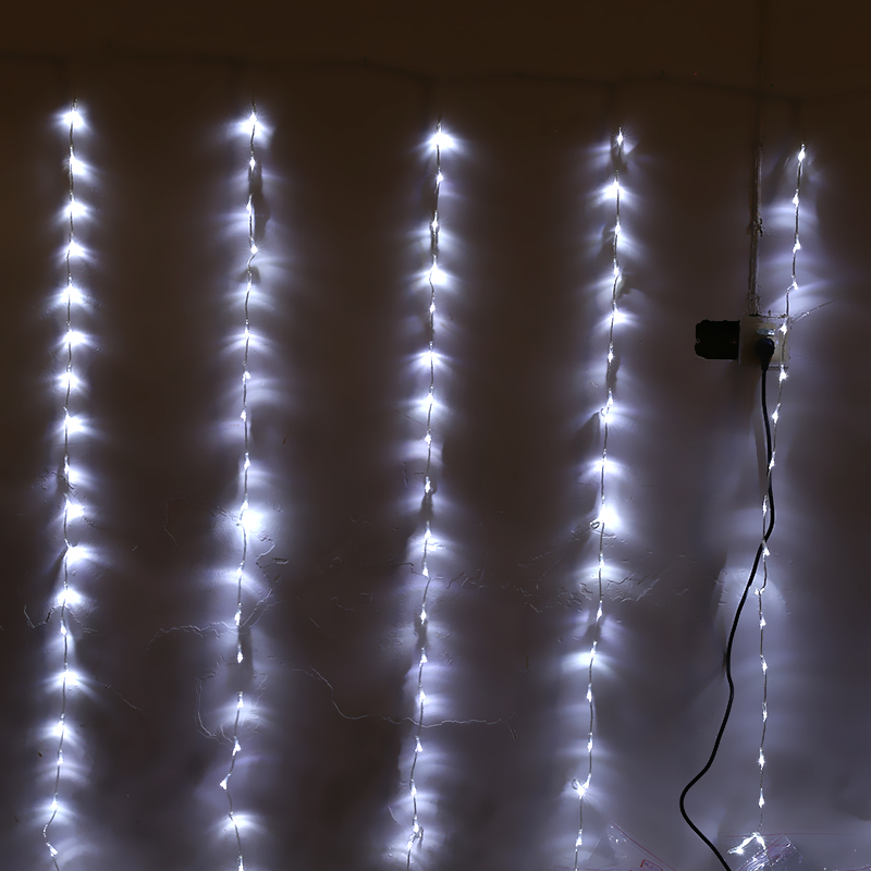 240 Head running light hundred white